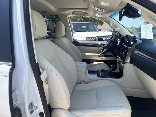 Used 2023 Lexus GX 460 Premium w/ Premium Package AWD/4WD image 32