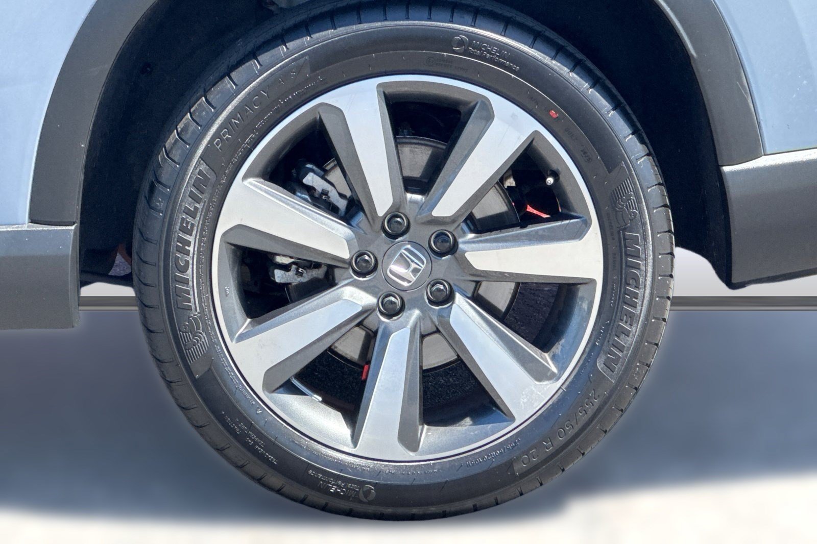 Certified 2025 Honda Pilot Touring image 13
