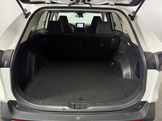 Used 2024 Toyota RAV4 LE image 25