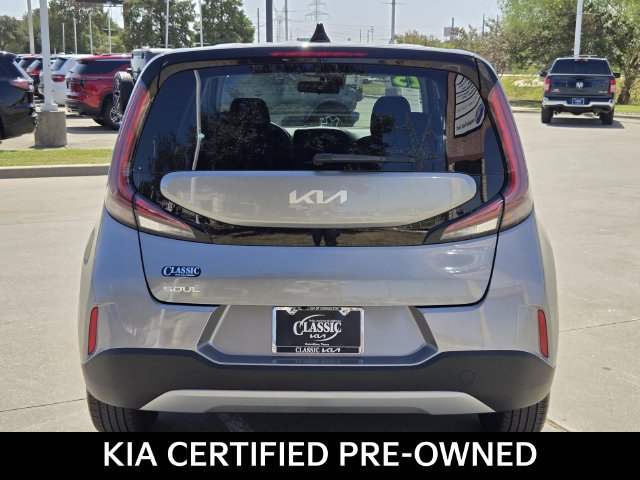 Certified 2025 Kia Soul LX w/ LX Technology Package FWD image 5