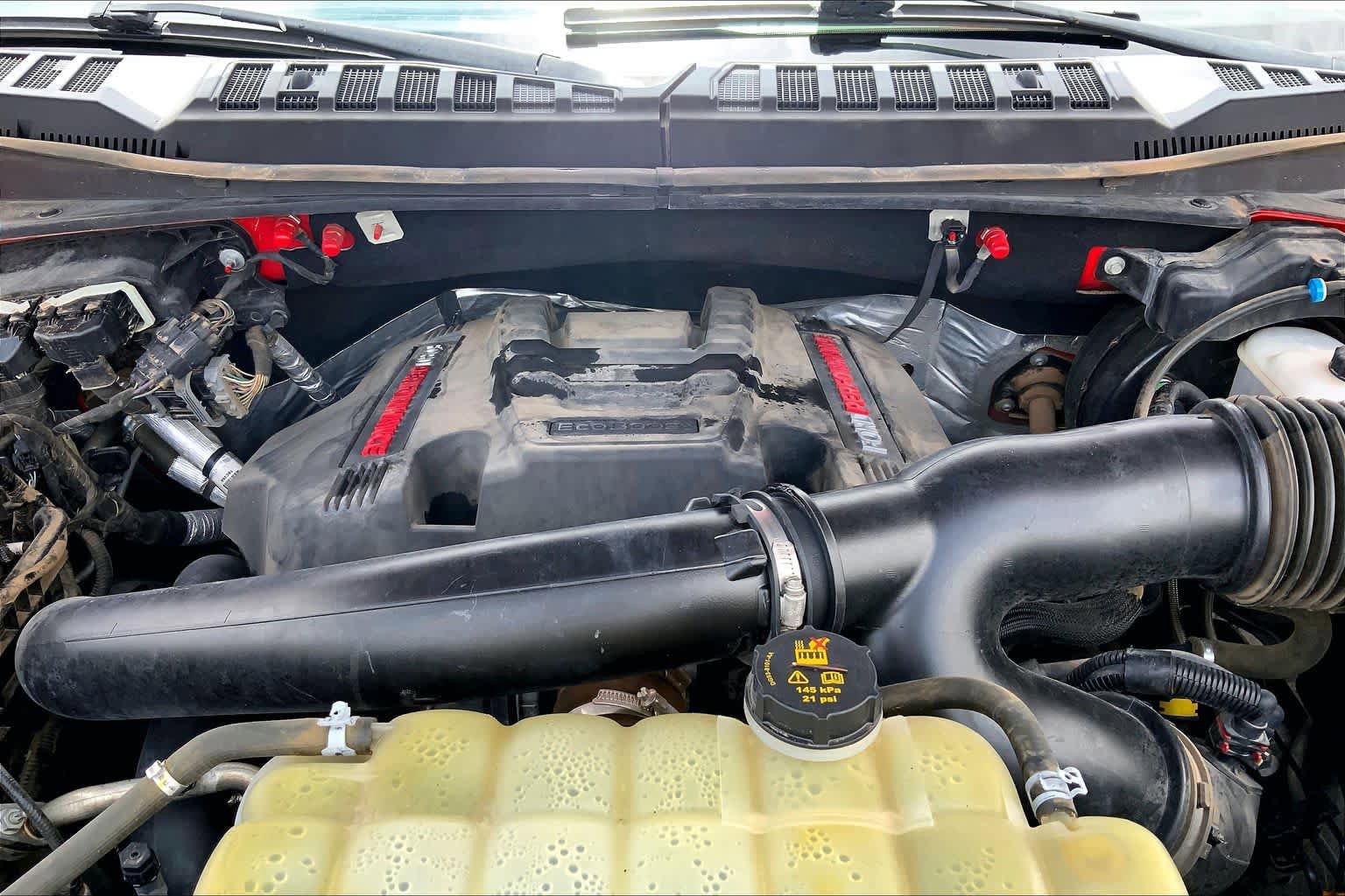 Used 2019 Ford F150 Raptor w/ Equipment Group 802A Luxury AWD/4WD image 32