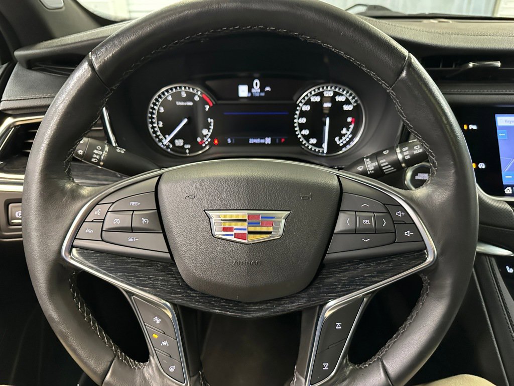Certified 2023 Cadillac XT5 Premium Luxury image 16