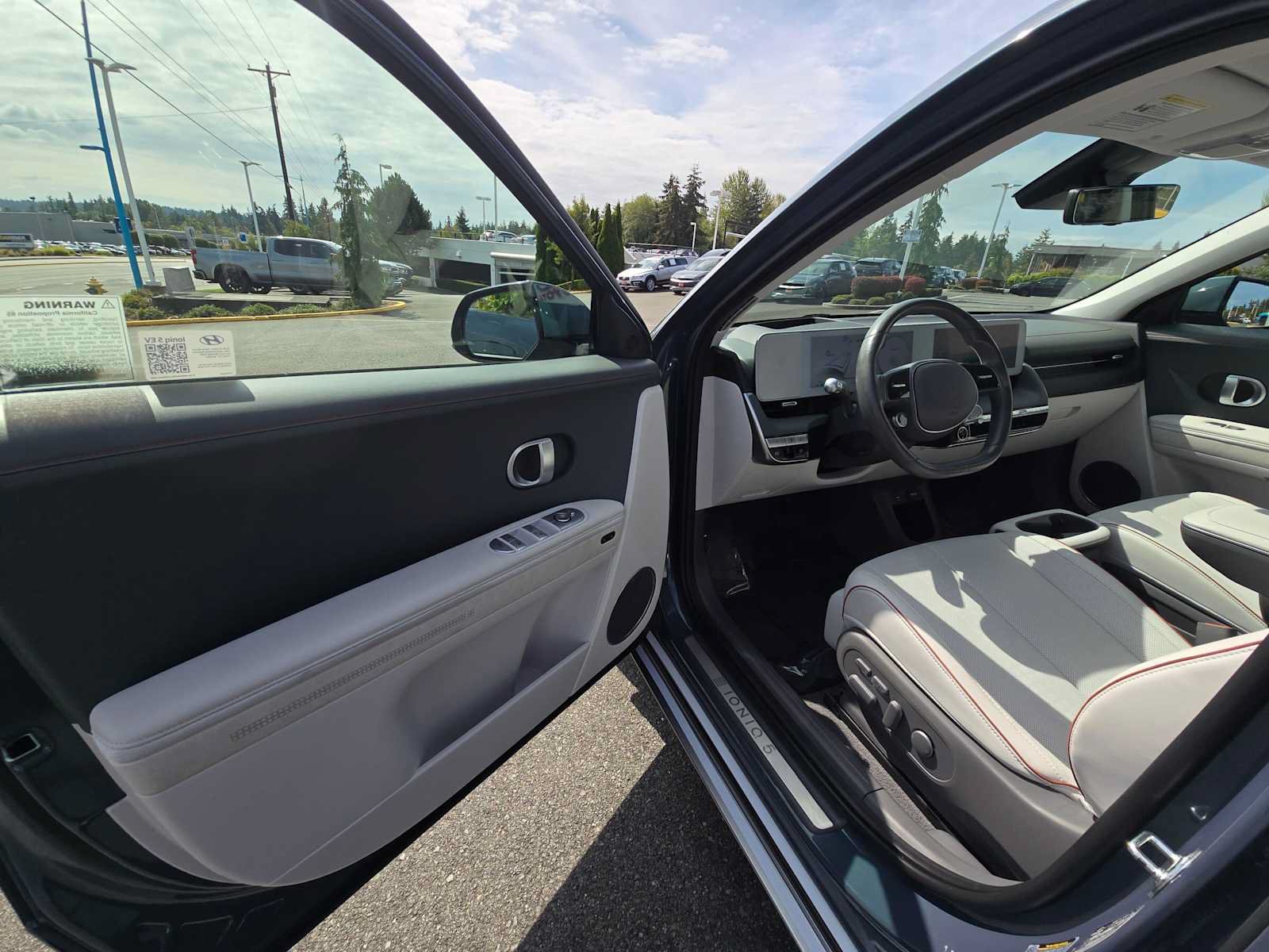 Used 2024 Hyundai Ioniq 5 Limited RWD image 20