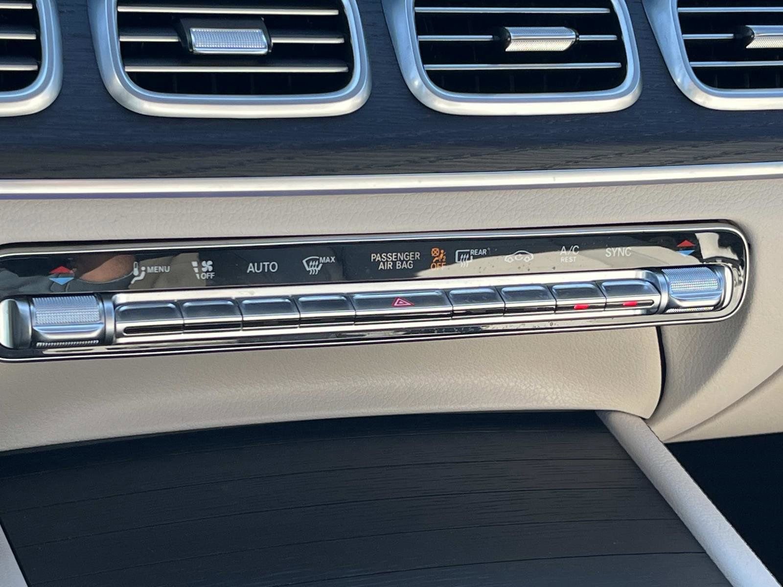 Certified 2025 Mercedes-Benz GLE 350 4MATIC image 30