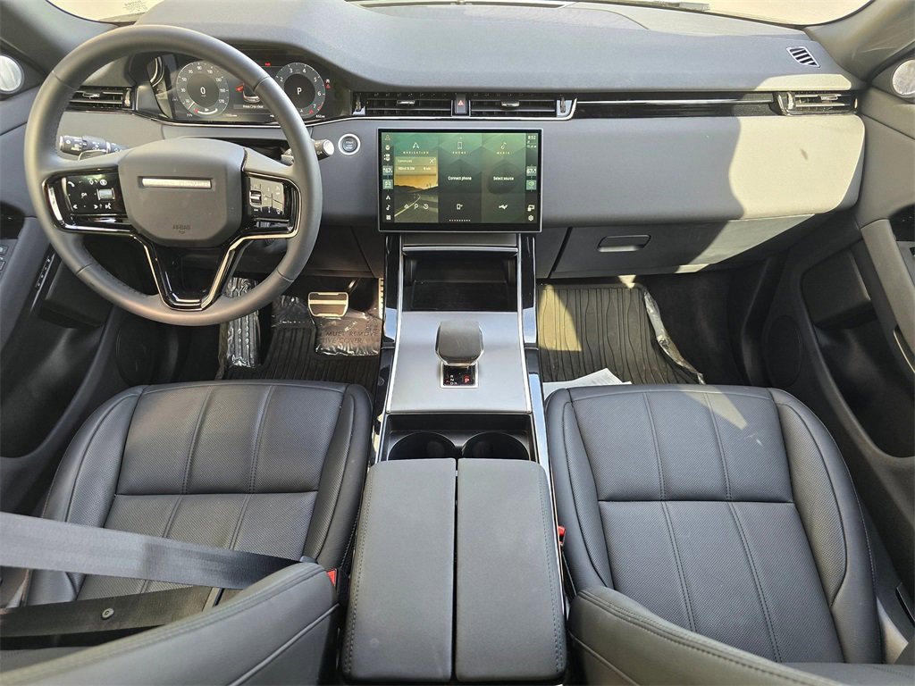 Used 2024 Land Rover Range Rover Evoque Dynamic SE image 10