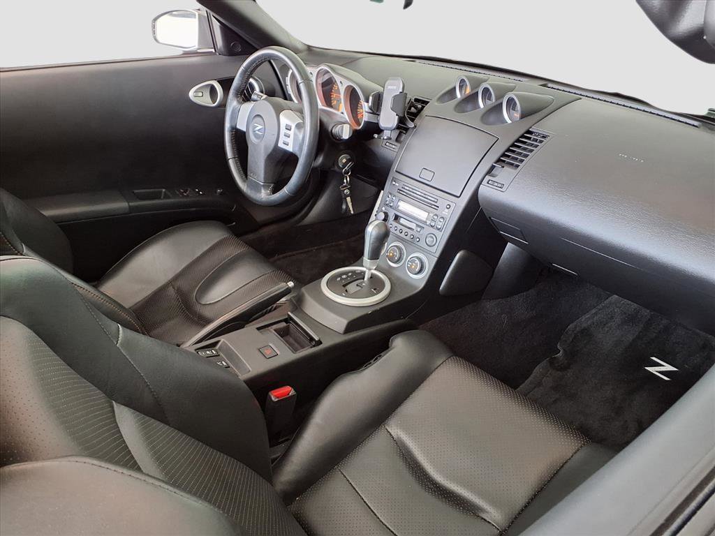 Used 2004 Nissan 350Z Touring image 8