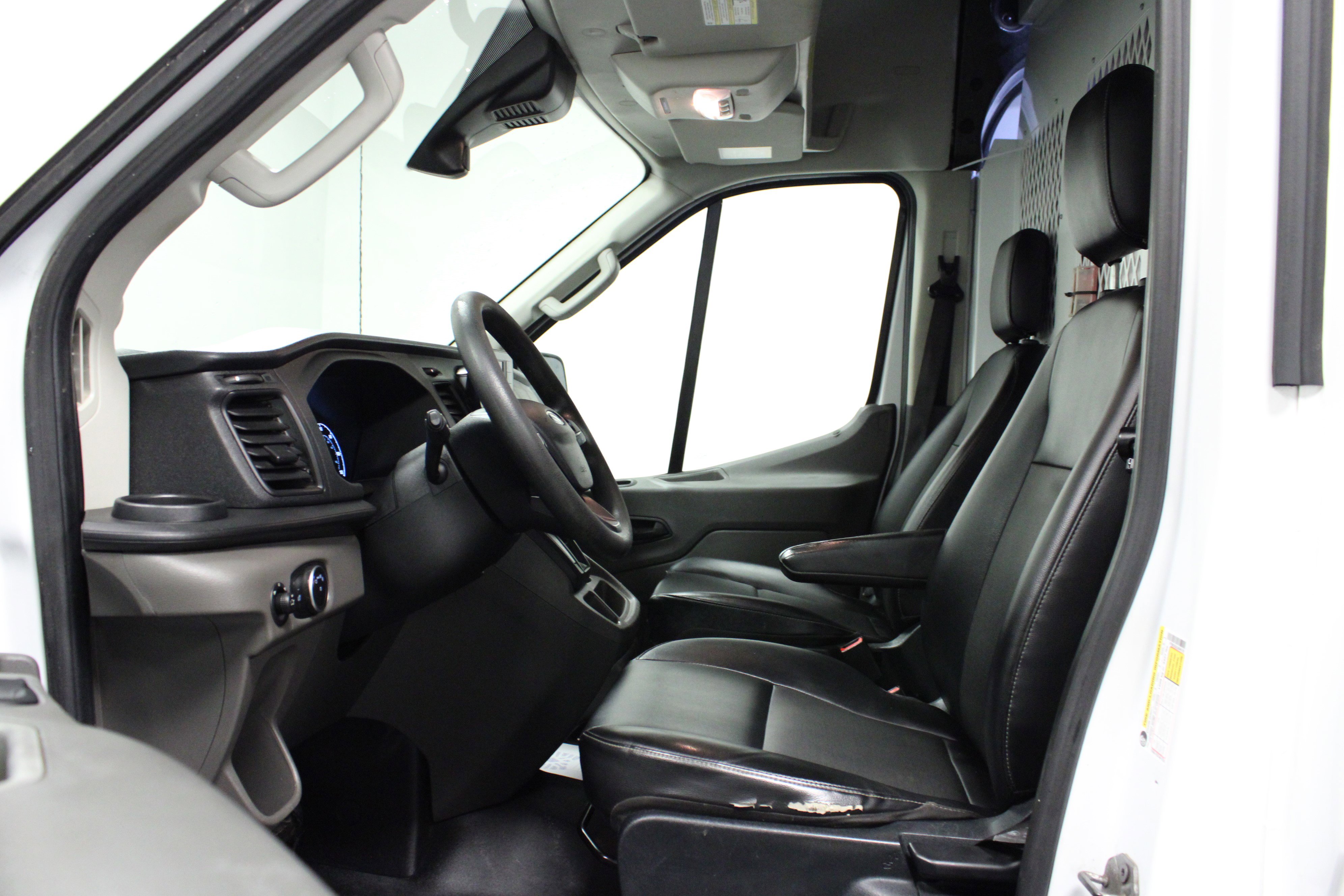 Used 2020 Ford Transit 250 148 High Roof Extended image 11