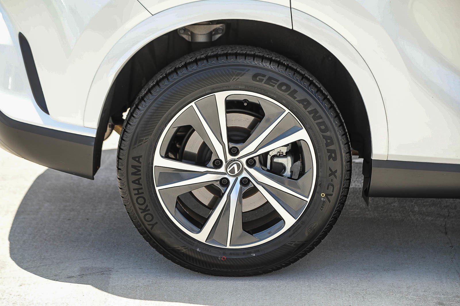 Used 2023 Lexus RX 350 FWD w/ Cold Area Package image 11