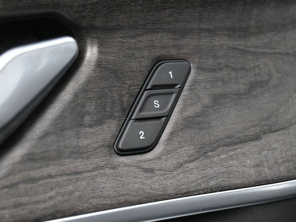 Used 2023 Jeep Grand Cherokee L Overland image 21