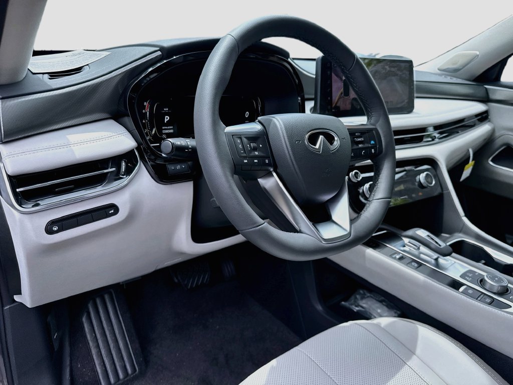 New 2027 INFINITI QX60 Luxe w/ Cargo Package FWD image 9