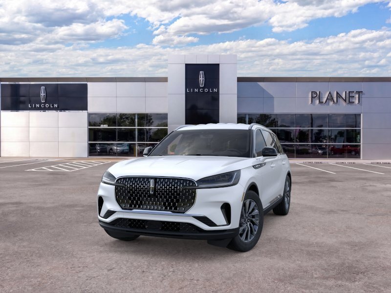 New 2026 Lincoln Aviator 2WD image 2