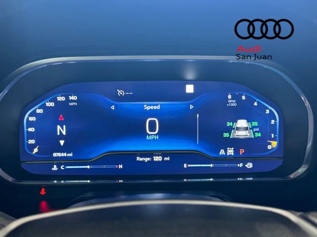 Used 2023 Chevrolet Tahoe Z71 w/ Luxury Package image 16