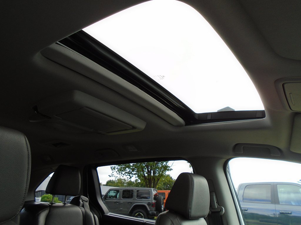 Used 2019 Honda Odyssey Touring image 16