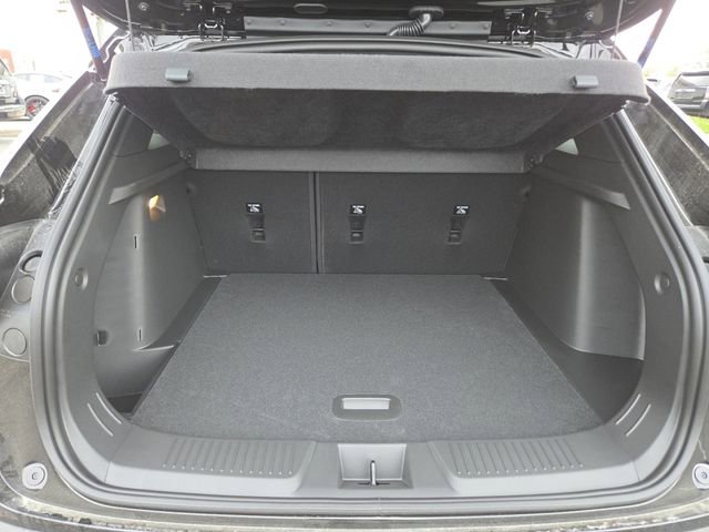New 2026 Chevrolet Trax RS w/ Sunroof Package FWD image 25