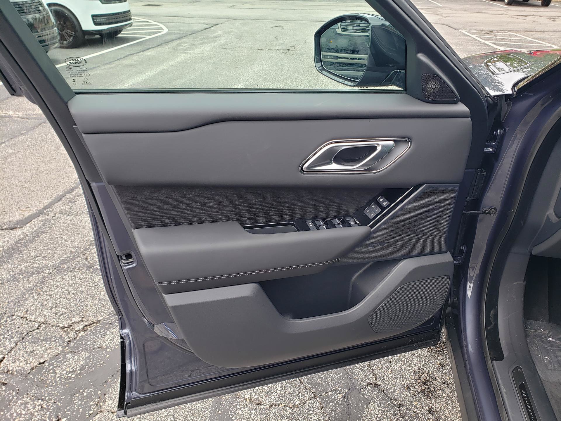 New 2026 Land Rover Range Rover Velar Belgravia AWD/4WD image 10