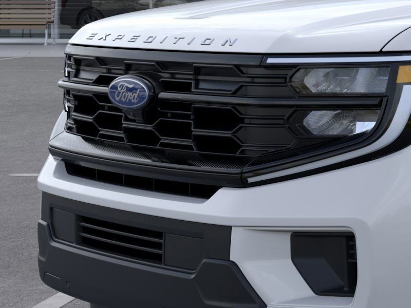 New 2026 Ford Expedition Active image 17