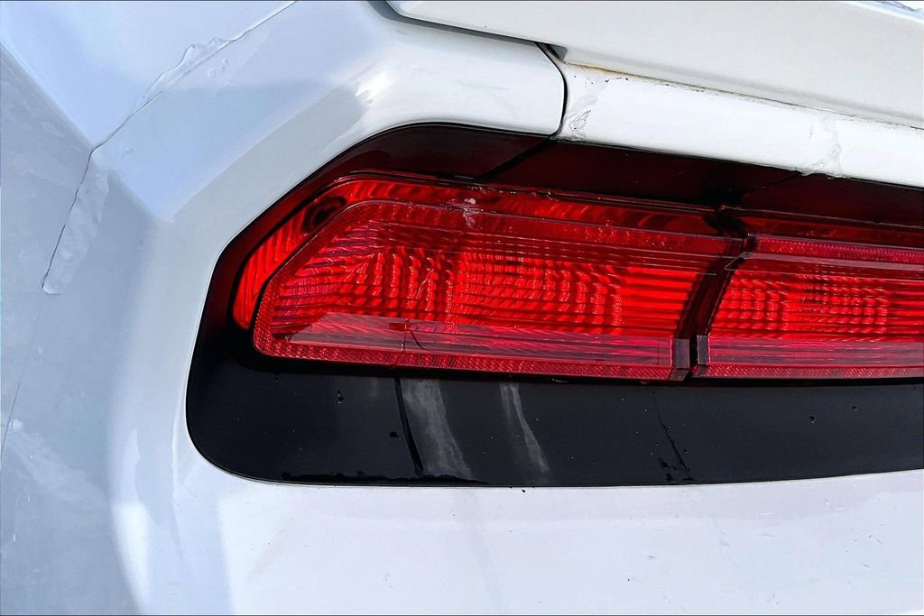 Used 2013 Dodge Challenger SXT RWD image 30