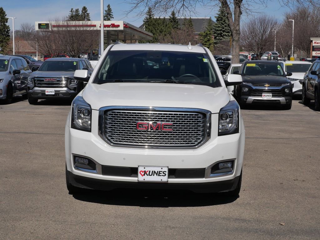 Used 2016 GMC Yukon XL Denali w/ Open Road Package image 2