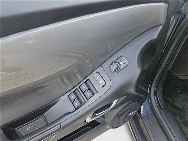 Used 2014 Chevrolet Camaro LT image 8