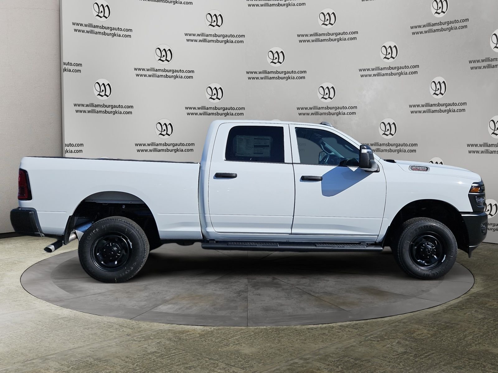 New 2026 RAM 2500 Tradesman AWD/4WD image 6