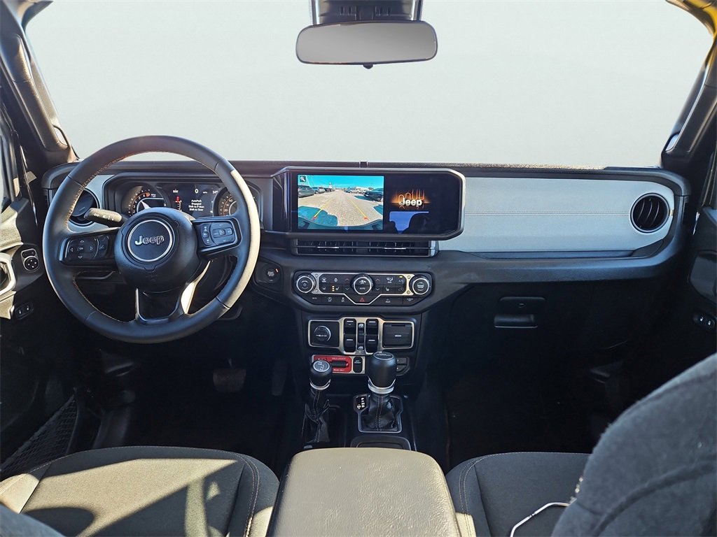 Used 2024 Jeep Gladiator Sport image 11