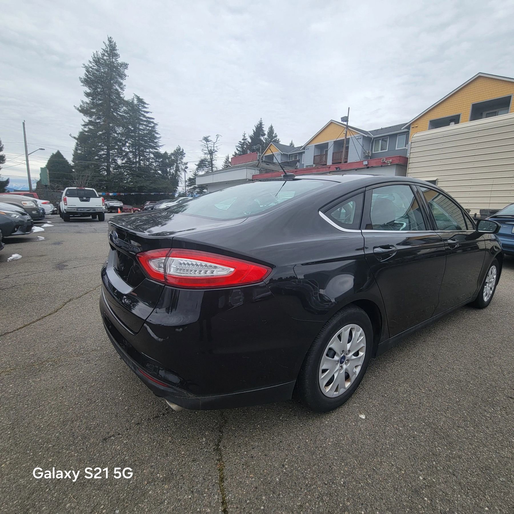 Used 2014 Ford Fusion S image 3
