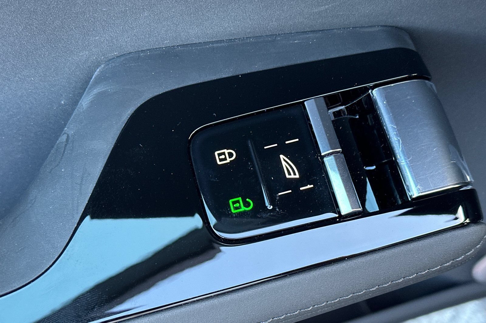 Used 2025 Polestar Polestar 3 AWD/4WD image 15