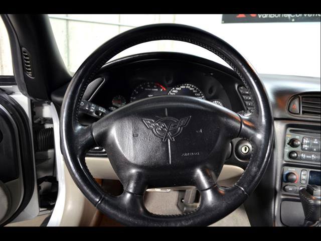 Used 1997 Chevrolet Corvette Coupe w/ Memory Pkg image 13