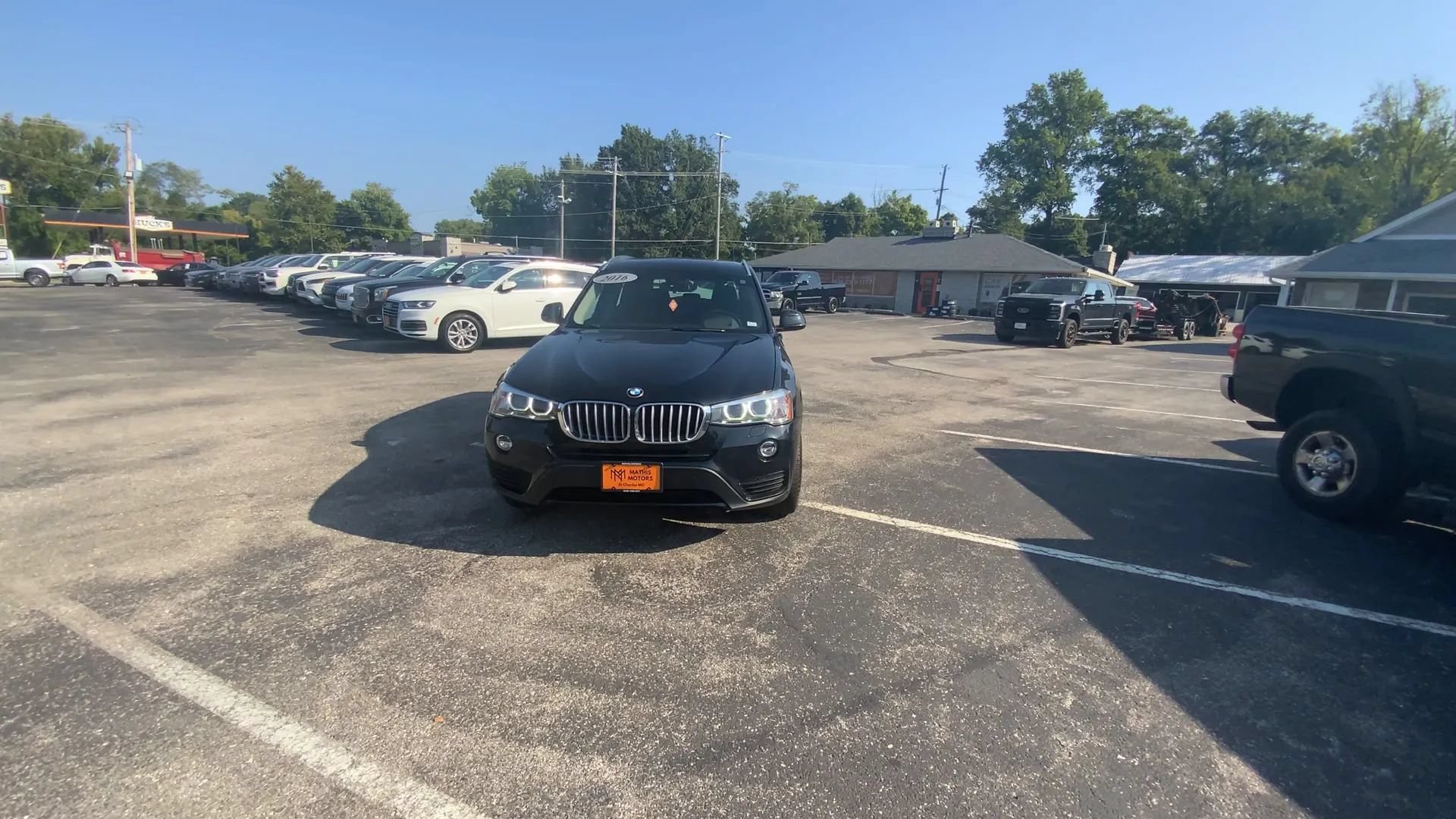 Used 2016 BMW X3 xDrive28i AWD/4WD image 2