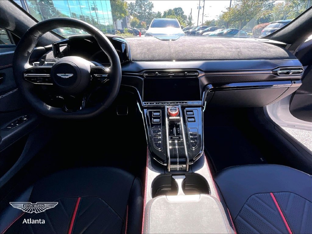 Used 2026 Aston Martin V8 Vantage S RWD image 13