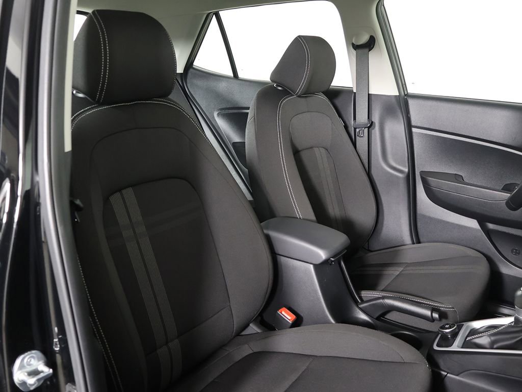 Certified 2023 Hyundai Venue SEL w/ Cargo Package image 27