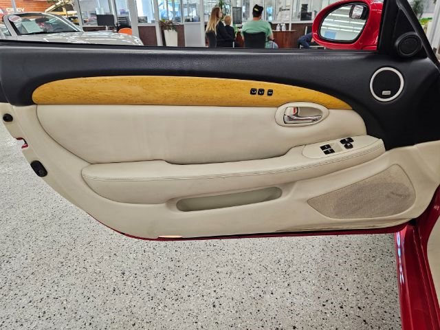 Used 2004 Lexus SC 430 Convertible image 29