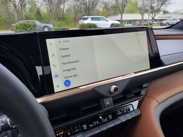 New 2026 Toyota Crown AWD/4WD image 30