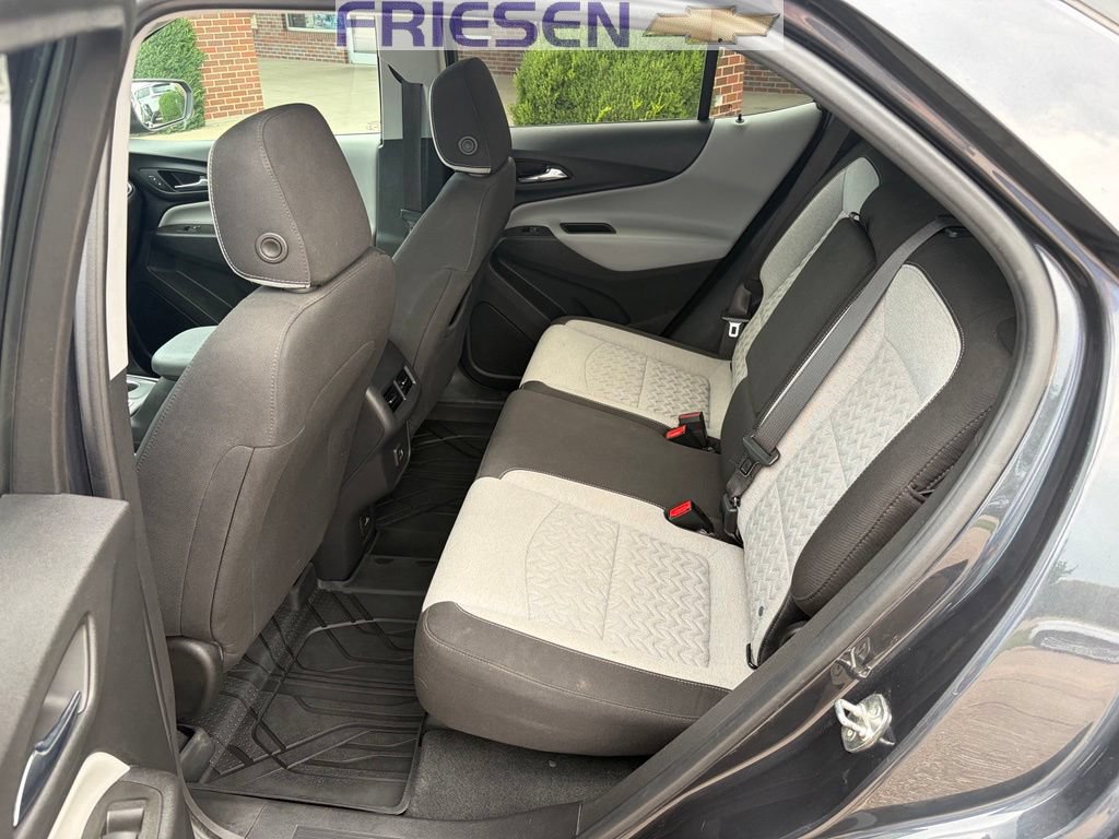 Used 2023 Chevrolet Equinox LT AWD/4WD image 17