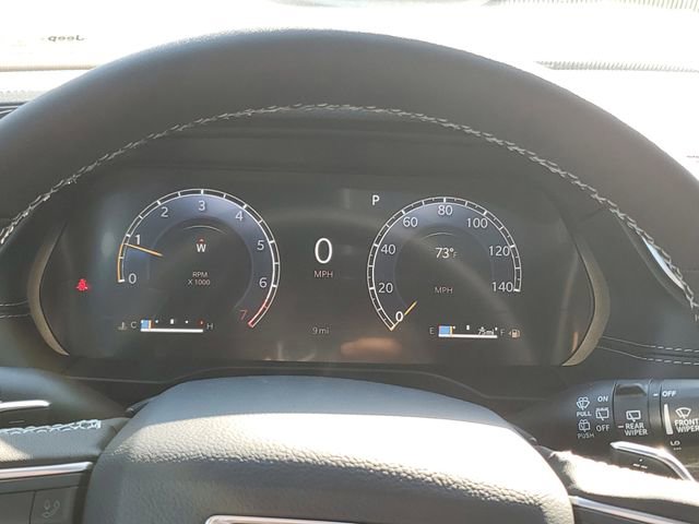 New 2025 Jeep Grand Cherokee Limited w/ Luxury Tech Group II image 9