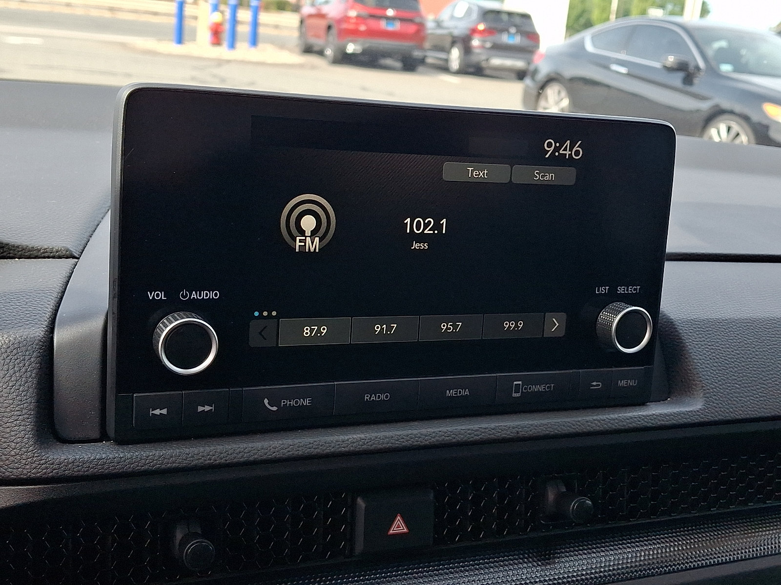 Used 2023 Honda CR-V EX image 18