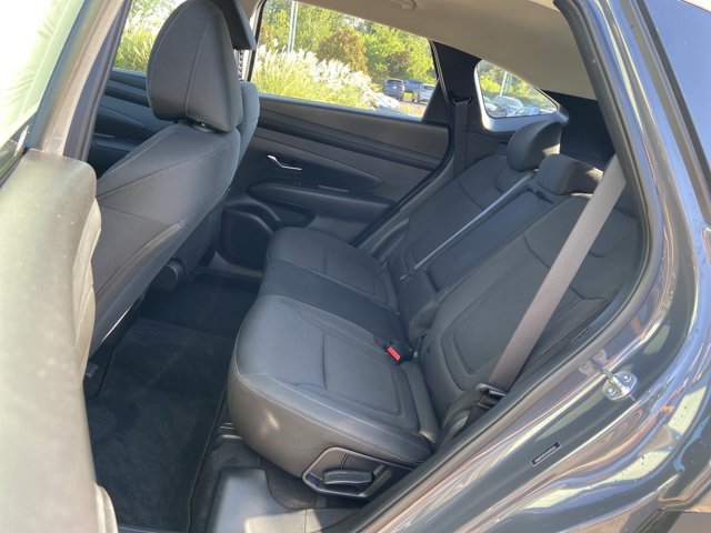 Used 2025 Hyundai Tucson SE FWD image 16