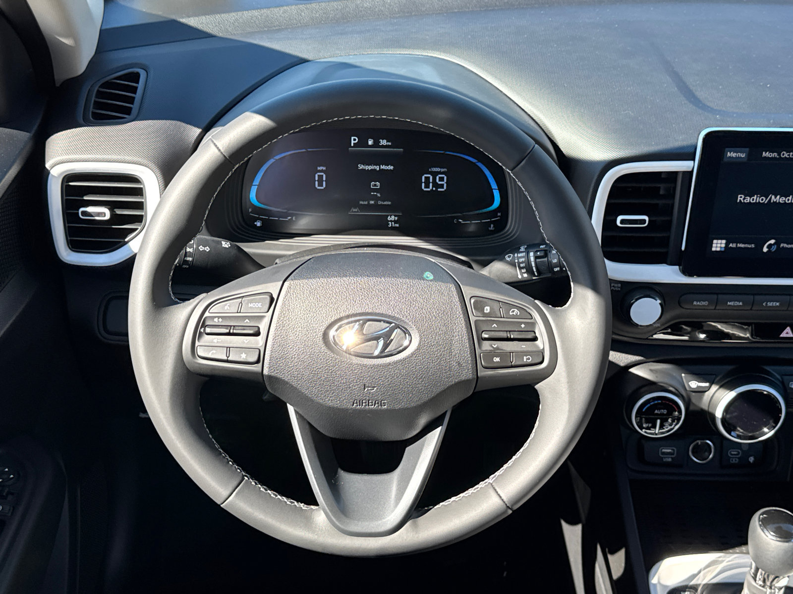 New 2026 Hyundai Venue SEL FWD image 24