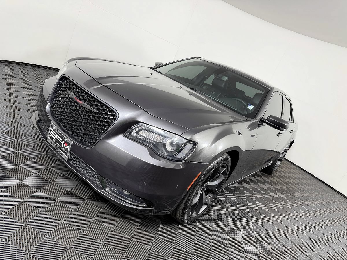 Used 2023 Chrysler 300 S RWD image 18