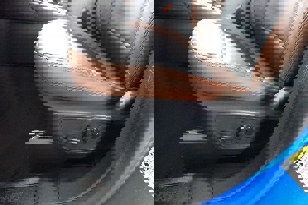 Certified 2025 Ford Bronco Sport Outer Banks w/ Outer Banks Tech Package+ image 11