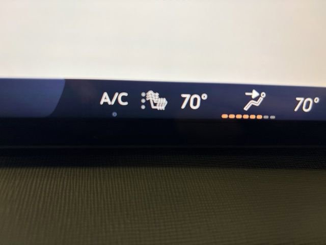 Used 2025 Buick Enclave Sport Touring image 23