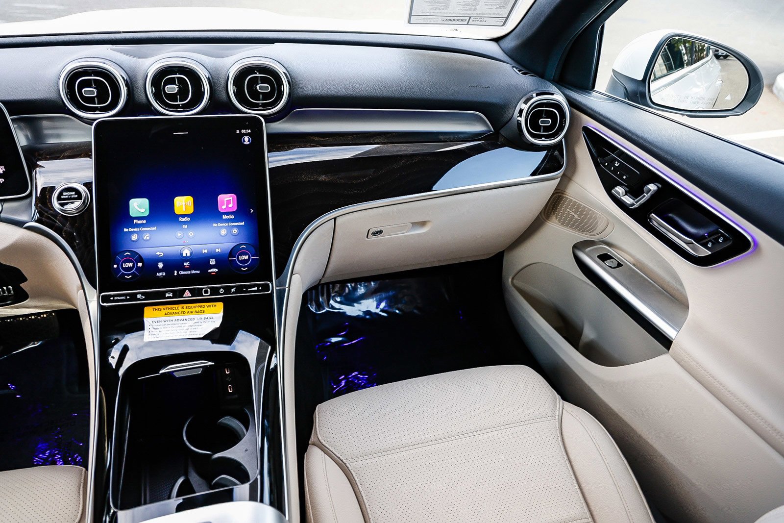 Certified 2025 Mercedes-Benz GLC 300 image 15