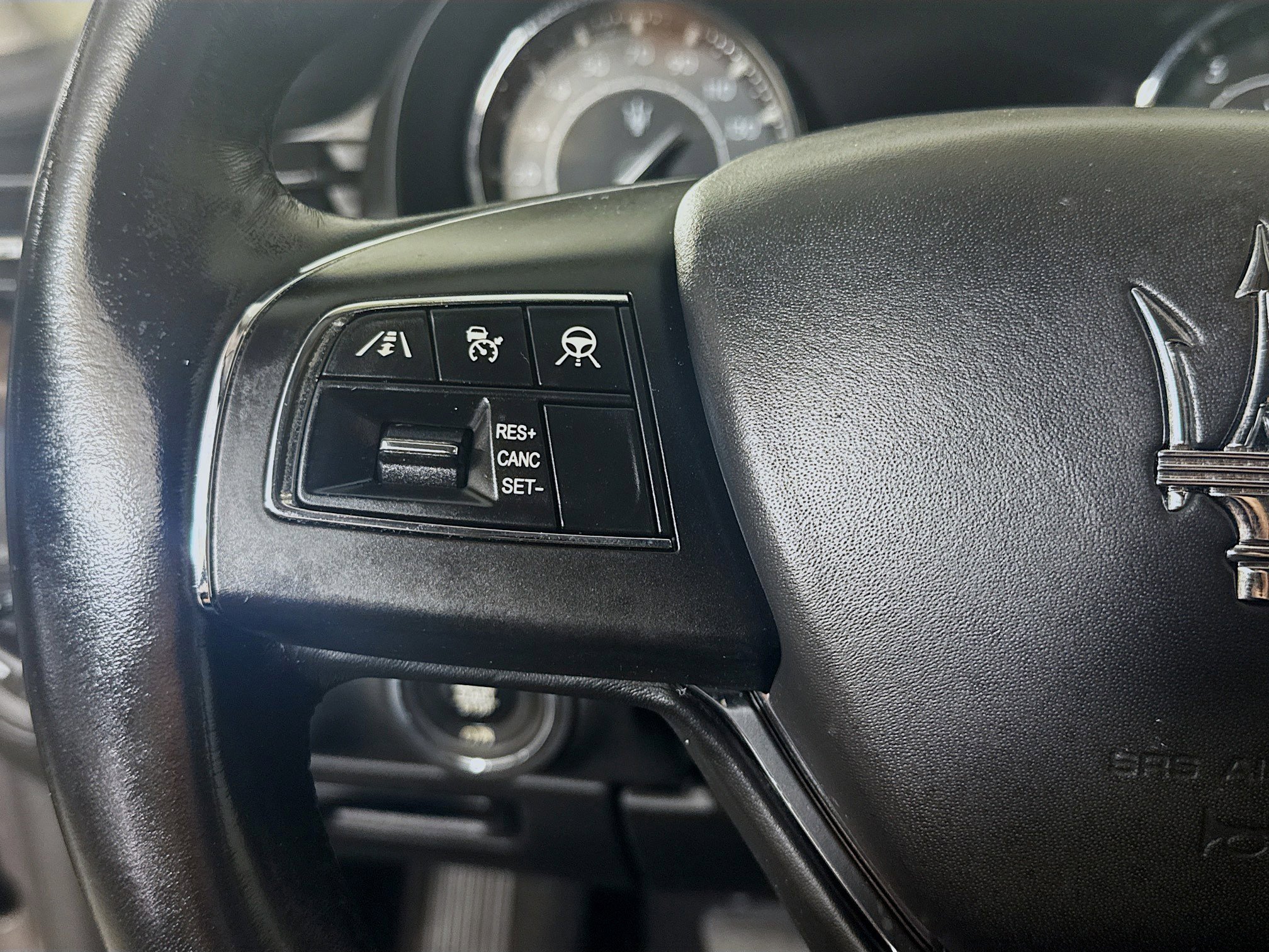 Used 2021 Maserati Quattroporte S image 14