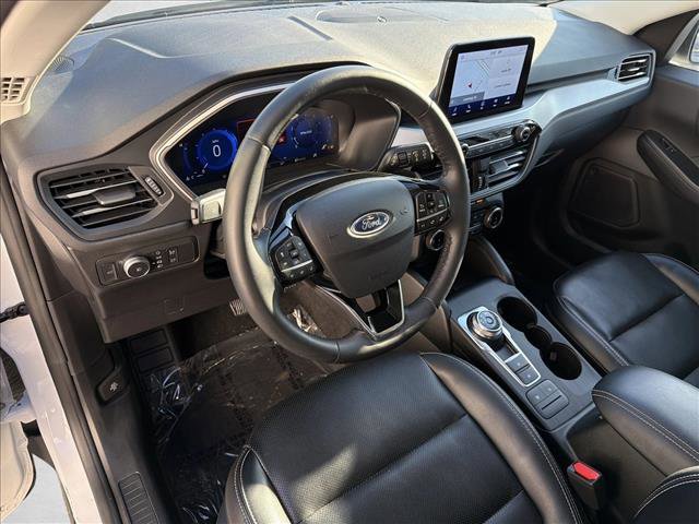Used 2022 Ford Escape SEL w/ Technology Package image 14