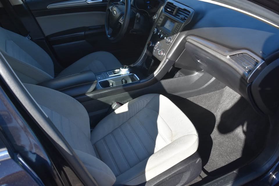 Used 2020 Ford Fusion S image 9