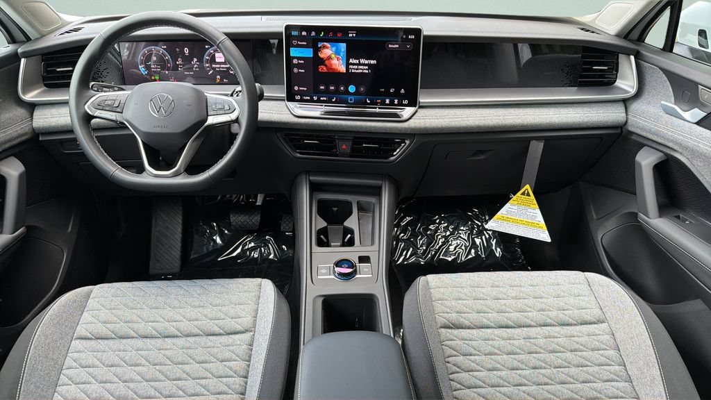 New 2026 Volkswagen Tiguan S FWD image 13