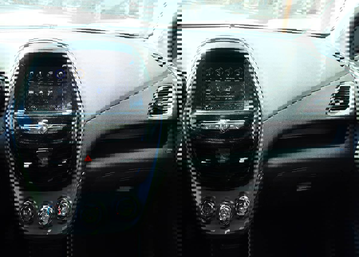 Used 2019 Chevrolet Spark LS image 43