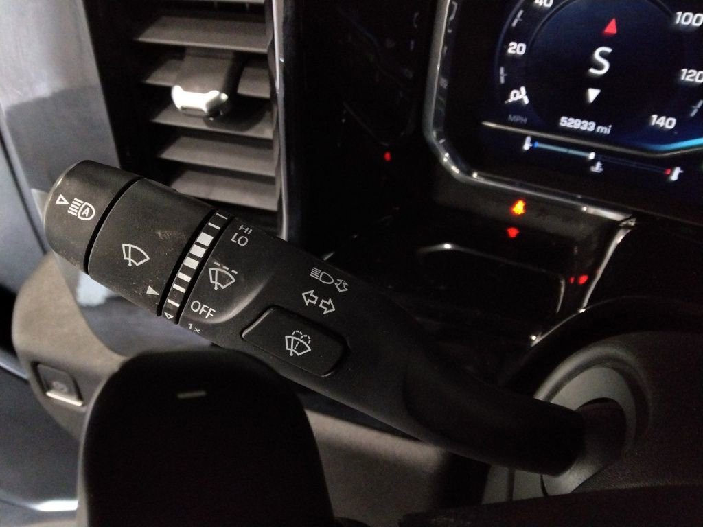 Used 2023 Chevrolet Silverado 1500 RST w/ Z71 Off-Road Package image 13