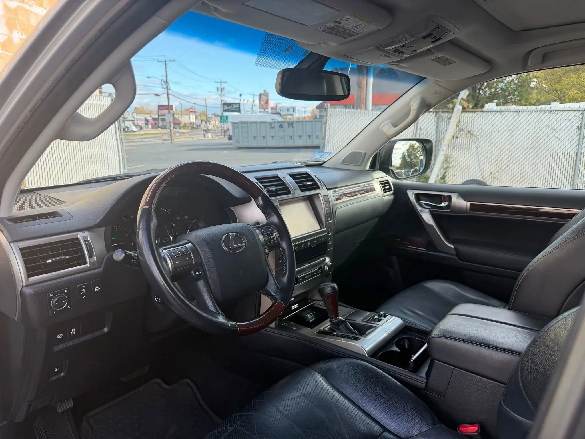 Used 2015 Lexus GX 460 Premium image 10