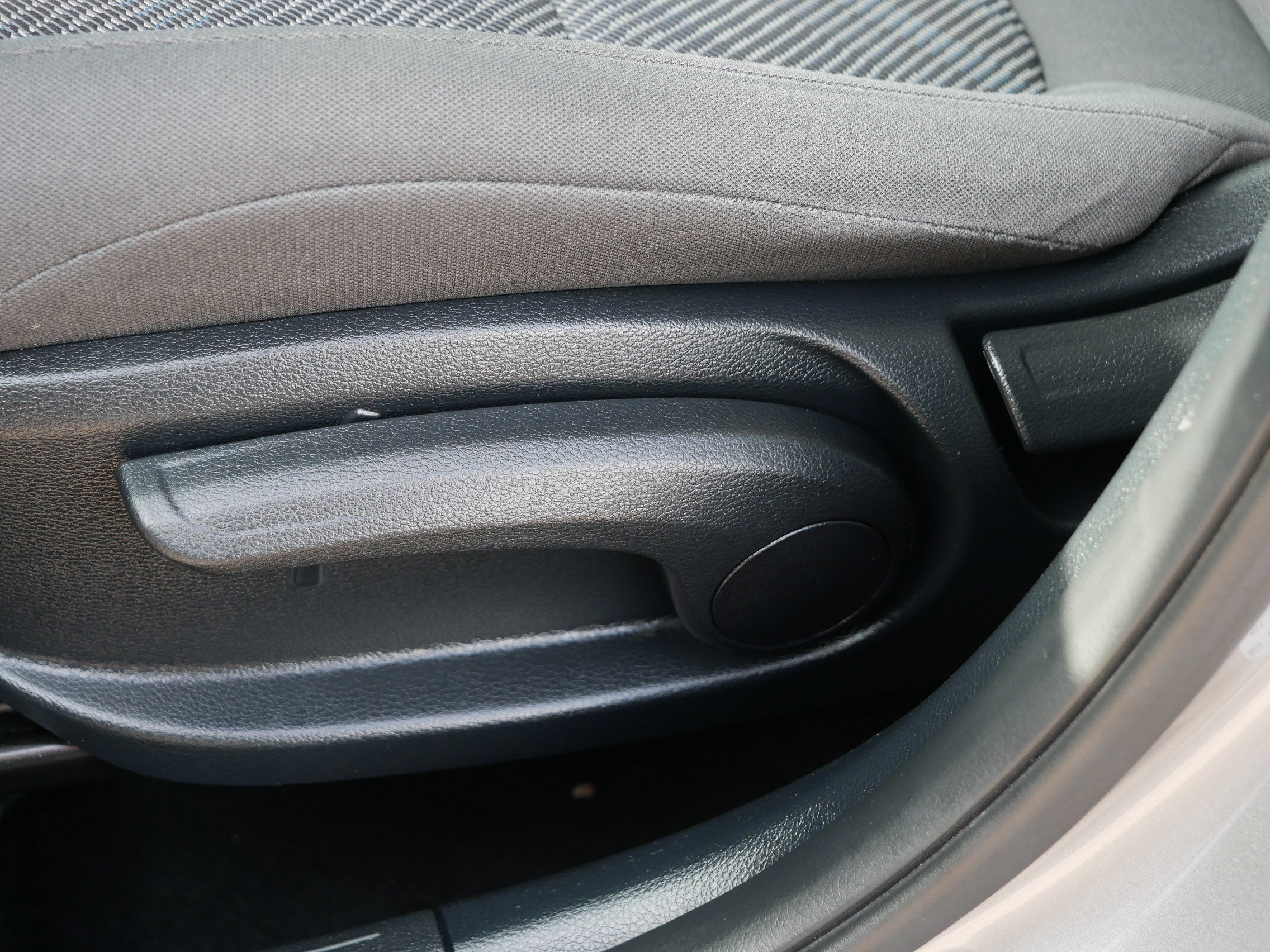 Certified 2024 Kia Seltos LX image 20